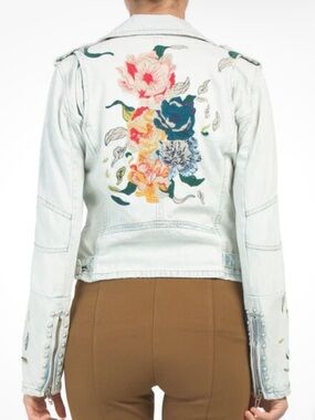 BLANKNYC Floral Embroidered
Denim Moto Jacket